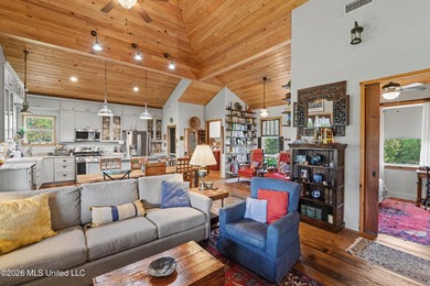 Welcome to this one-of-a-kind waterfront retreat where custom - photo 7