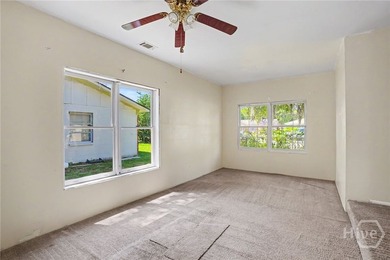 Welcome to 10 Port Royal Drive, the perfect starter home in one - photo 14