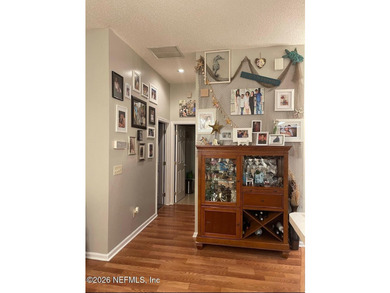 Fantastic home for first time homebuyers or an ideal investment - photo 14