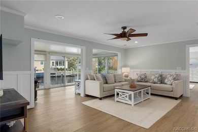 Welcome to your waterfront retreat in the highly sought-after - photo 16