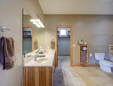 Your fully furnished dream home awaits you at 101 Muskogee Road - photo 18