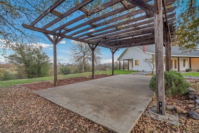Welcome to a rare find property: Escape the City and Own This - photo 24