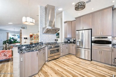 This lovely coastal ocean front home offers 4 bedroom - 3 full - photo 25