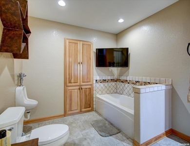 Your fully furnished dream home awaits you at 101 Muskogee Road - photo 31
