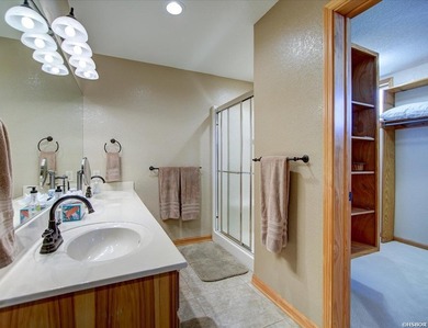 Your fully furnished dream home awaits you at 101 Muskogee Road - photo 32