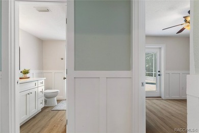 Welcome to your waterfront retreat in the highly sought-after - photo 32