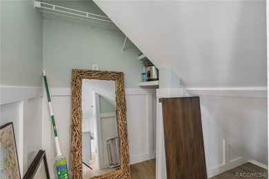 Welcome to your waterfront retreat in the highly sought-after - photo 34