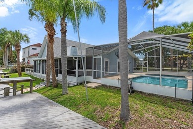 Welcome to your waterfront retreat in the highly sought-after - photo 45