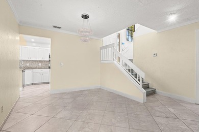 One of the best renovation opportunities currently available in - photo 5