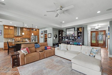 Experience an extraordinary level of privacy, luxury, and - photo 6