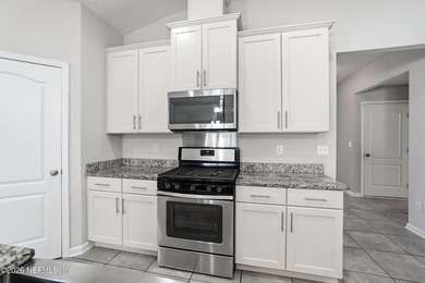 Welcome to 384 Shetland Dr in Aberdeen, located in the heart of - photo 8