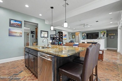Experience an extraordinary level of privacy, luxury, and - photo 10