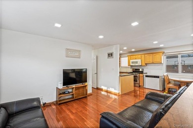 Envision residing in this exquisite south-facing living room - photo 3