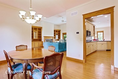 Experience effortless luxury in this beautifully maintained - photo 14