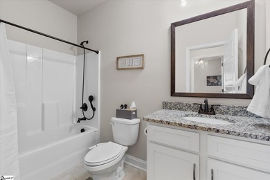 New price! Welcome home to this exceptional 5-bedroom, 4-bath - photo 15