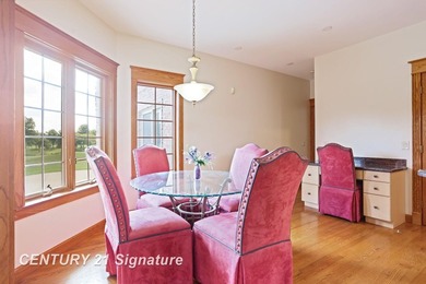 Experience effortless luxury in this beautifully maintained - photo 19