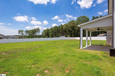 New price! Welcome home to this exceptional 5-bedroom, 4-bath - photo 29