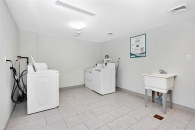 Ideal 1031 replacement property with predictable cash flow - photo 32