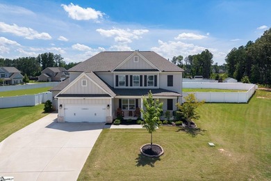 New price! Welcome home to this exceptional 5-bedroom, 4-bath - photo 33