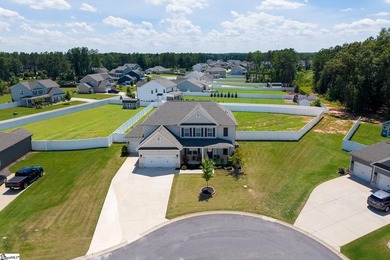New price! Welcome home to this exceptional 5-bedroom, 4-bath - photo 34