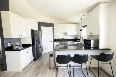 Remodeled with Seller Financing Available! Skip the bank and - photo 6