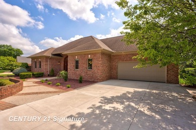 Experience effortless luxury in this beautifully maintained - photo 41