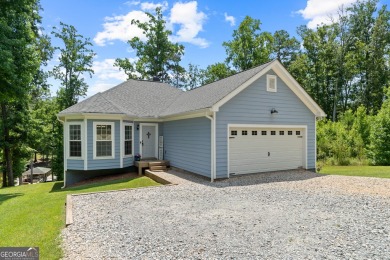 Lake Sinclair Home For Sale in Eatonton Georgia