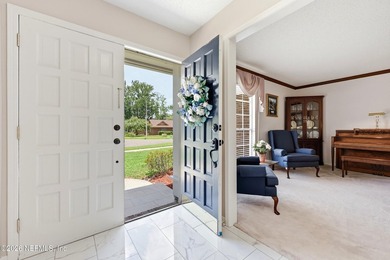 Some homes chase today's trends. Others quietly stand the test - photo 3