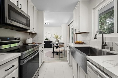 Experience active San Diego living in this beautifully renovated - photo 11