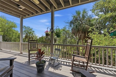 Experience the epitome of Southern charm in this expertly - photo 4
