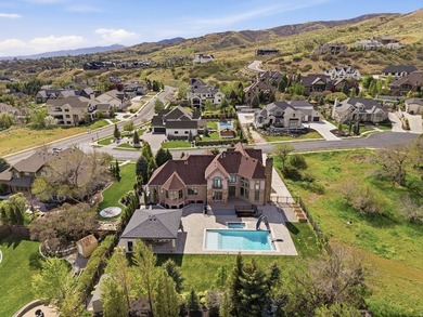 Beautiful home nestled in the picturesque mountains of Alpine - photo 2