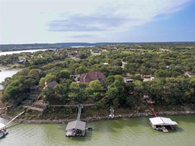 Beautiful waterfront residence on Lake Bridgeport!  With 288 ft - Lake Home For Sale in Chico, Texas