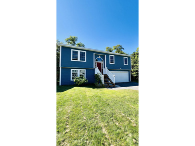 LOCATION, LIFESTYLE, AND MODERN COMFORT--ALL IN ONE. Welcome to - photo 2