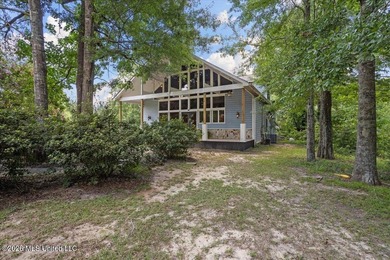 Experience the perfect balance of rustic elegance, privacy, and - photo 3