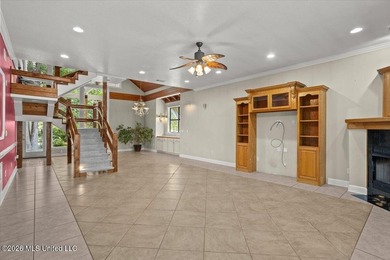 Experience the perfect balance of rustic elegance, privacy, and - photo 6