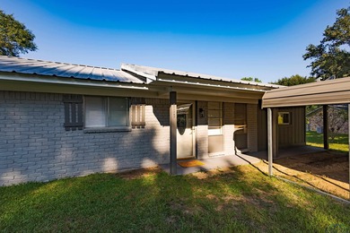 (private lake, pond, creek) Home For Sale in Hallsville Texas