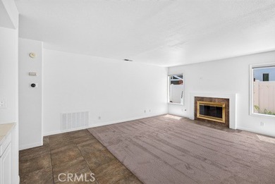 Welcome home to the expansive golf course and mountainous VIEWS - photo 17