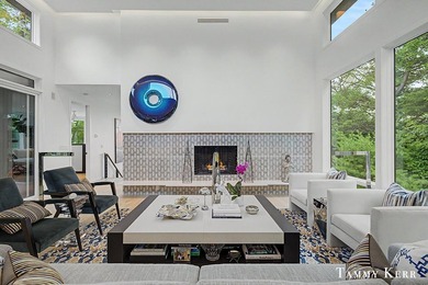 Set privately within WestShore, this striking modern compound - photo 23