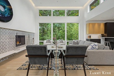 Set privately within WestShore, this striking modern compound - photo 24