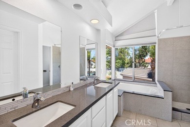 Welcome home to the expansive golf course and mountainous VIEWS - photo 27