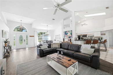 Situated on an elevated 0.34-acre lot overlooking the 13th hole - photo 8