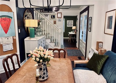 If you've been looking for an updated, charming, and spacious - photo 3