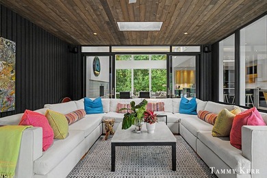 Set privately within WestShore, this striking modern compound - photo 33