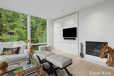 Set privately within WestShore, this striking modern compound - photo 37