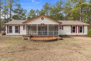 Lake Johnston  Home For Sale in Wagram North Carolina