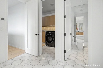 Set privately within WestShore, this striking modern compound - photo 45