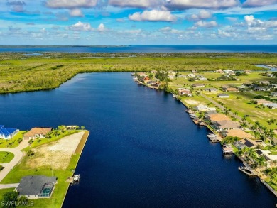 (private lake, pond, creek) Lot For Sale in Cape Coral Florida