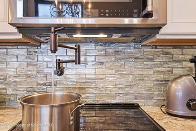 Lakefront ranch home that brings you back to equilibrium. This - photo 10