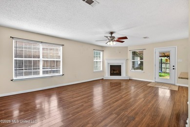 Motivated sellers! This move-in ready property features a new - photo 5