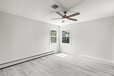 Mint 2-bed, 2-bath home located in the adult community of - photo 11